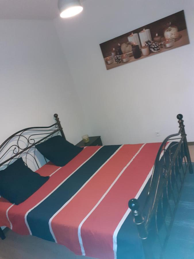 Appartement Tout Confort Cambrai Exterior photo